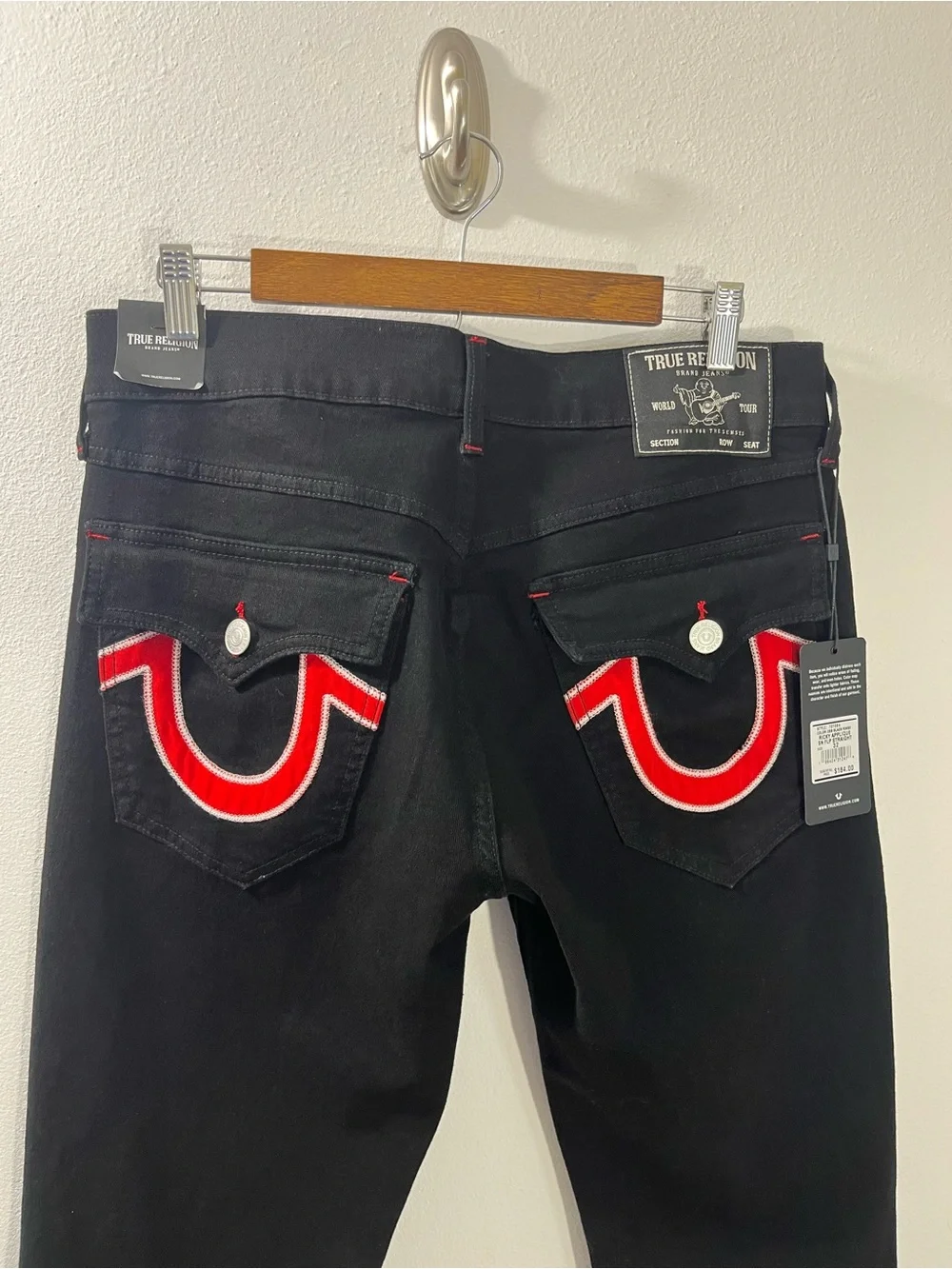 True Religion Ricky Applique SN Flap Straight “2SB Black Rinse” 32x30 #701564